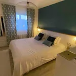 Le Petit Chez Soi D'ailleurs Διαμέρισμα Καν
