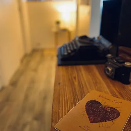 Le Petit Chez Soi D'ailleurs Caen