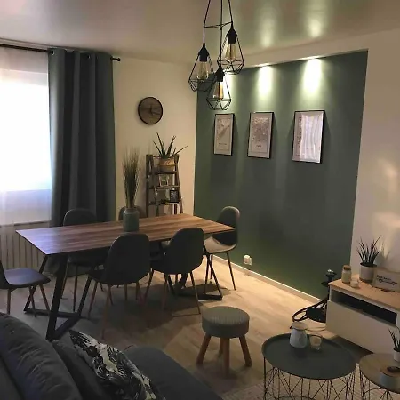 Le Petit Chez Soi D'ailleurs