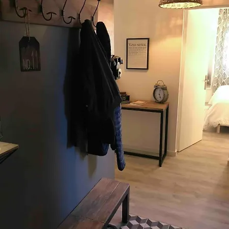 Le Petit Chez Soi D'ailleurs *