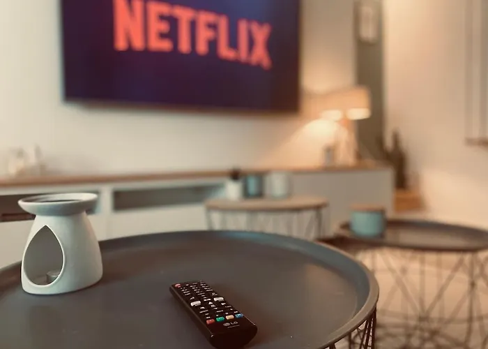 Le Petit Chez Soi D'ailleurs Apartment *