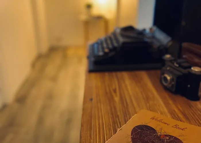 Le Petit Chez Soi D'ailleurs Caen